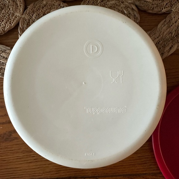 Tupperware Bowl Set - Picture 6 of 6